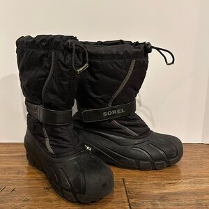 Kids Sorel snow boots